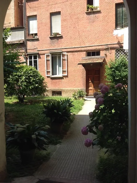 Casa 29 Hotel Bolonia 0*,  Italia